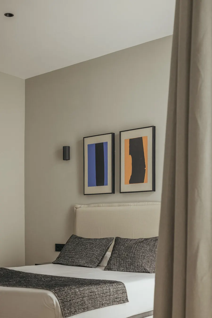 Suite dormitorio amueblado apartamento turístico JLL43 Juan Llorens Valencia