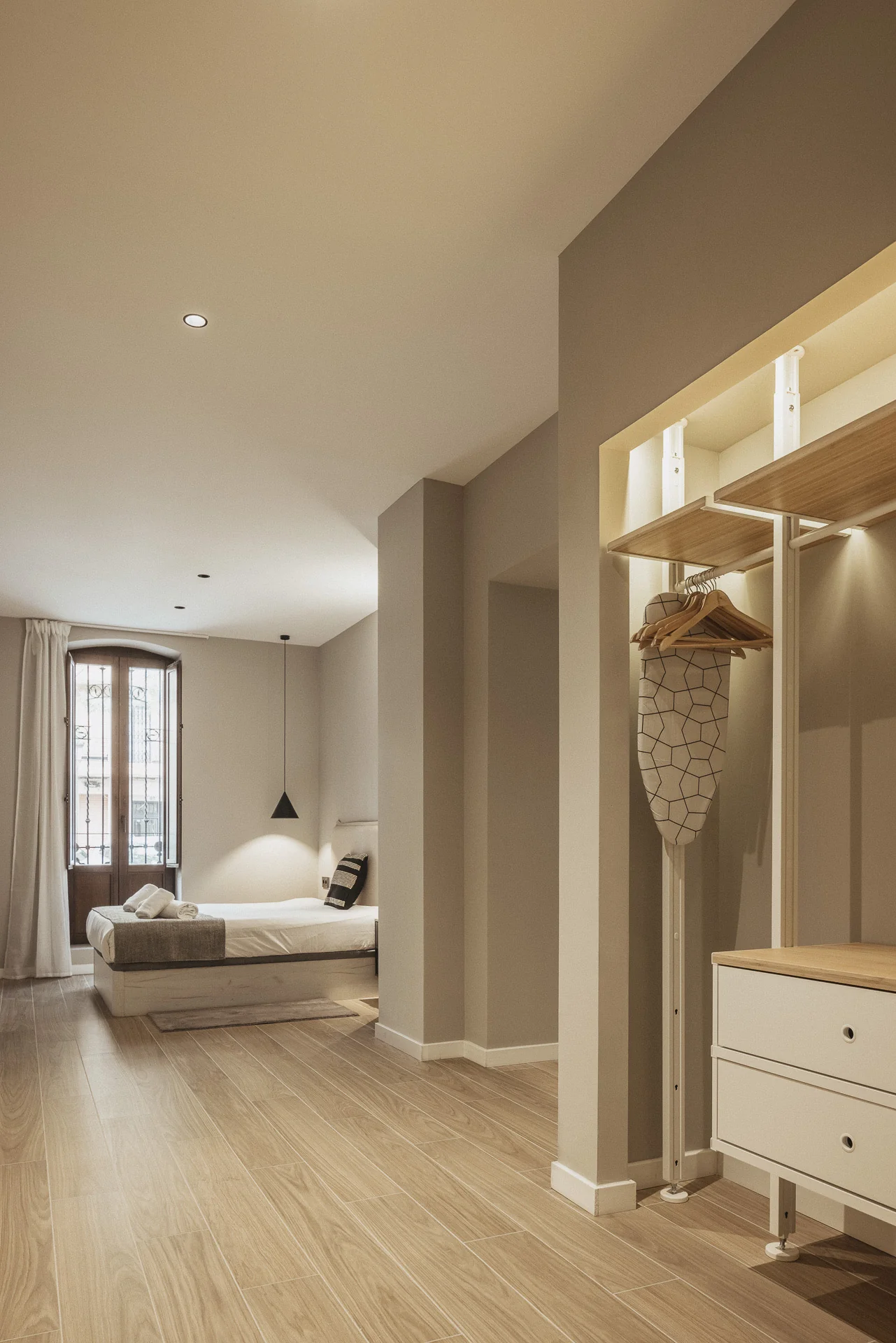 Reforma integral con interiorismo técnico apartamentos JLL43 Juan Llorens Valencia